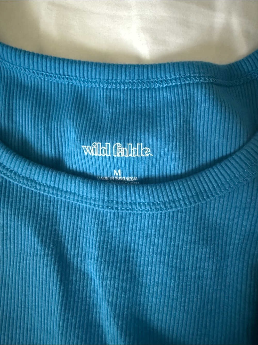 Ribbed Cropped Tank Tops - Black & Blue - Picture 2 of 2